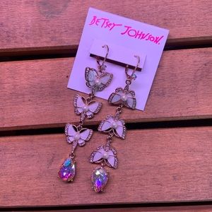 Betsey Johnson butterfly earrings NWT